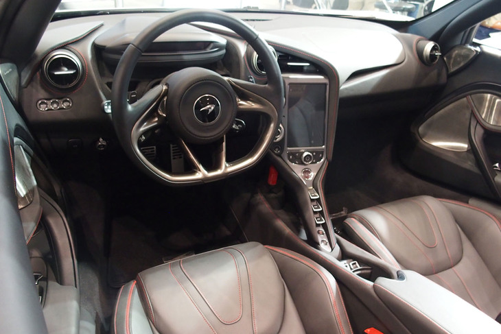 マクラーレン720Sスパイダー