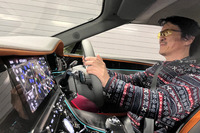 それなりに加速もしているのにエンジンは回る気配なし。ってことは、首都高レベルだったらエンジン要らないんじゃないか。PHEV、すごい！