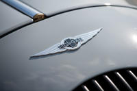 1909年に創業し、1936年より四輪車の製造を開始したモーガン。今日でも、戦前の設計に基づいた昔ながらのスポーツカーをつくり続けている。