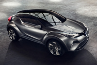 「トヨタC-HRコンセプト」（5ドア仕様）