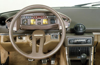 「シトロエンCXプレスティージュ」（1975年）