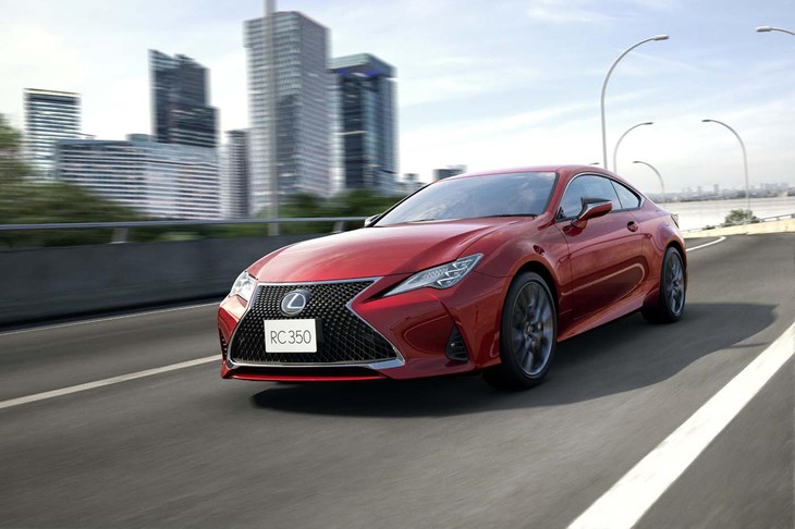 レクサスRC350“バージョンL”