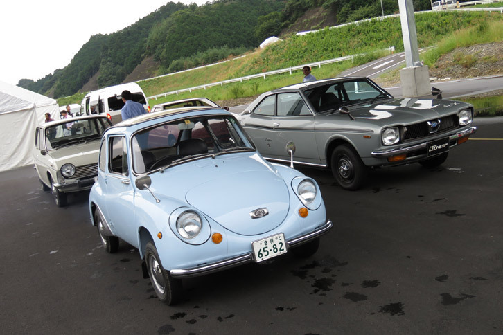 
	試乗会場に用意された、スバル秘蔵のヒストリックカー。
	