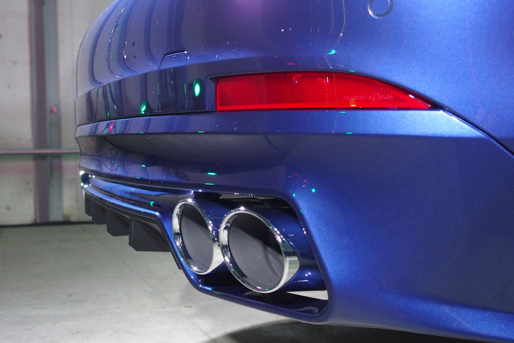 BMWアルピナB4グランクーペ（テールパイプフィニッシャー）
