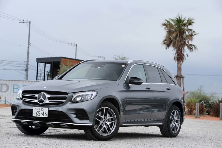 続いてテストしたのは「GLC220d 4MATICスポーツ」の本革仕様車。こちらの車両本体価格は758万円。