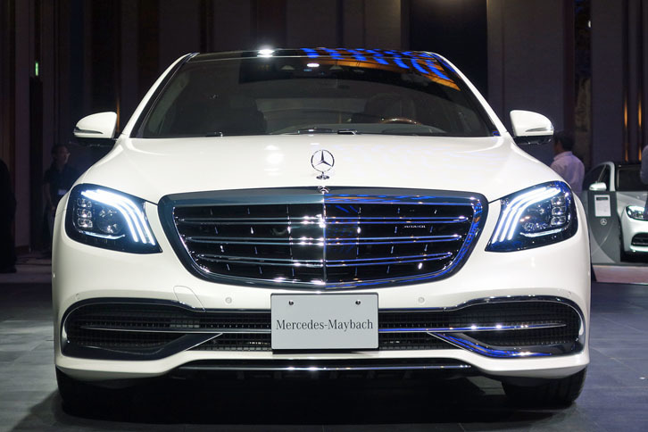 「メルセデス・マイバッハS560 4MATIC」