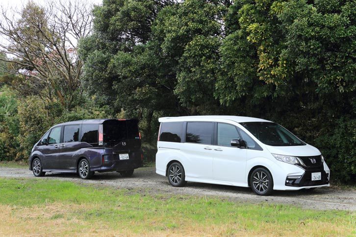 今回のテストでは「ステップワゴン モデューロX」に加え、比較用に同車のベースモデルとなった「ステップワゴン スパーダ」にも試乗した。