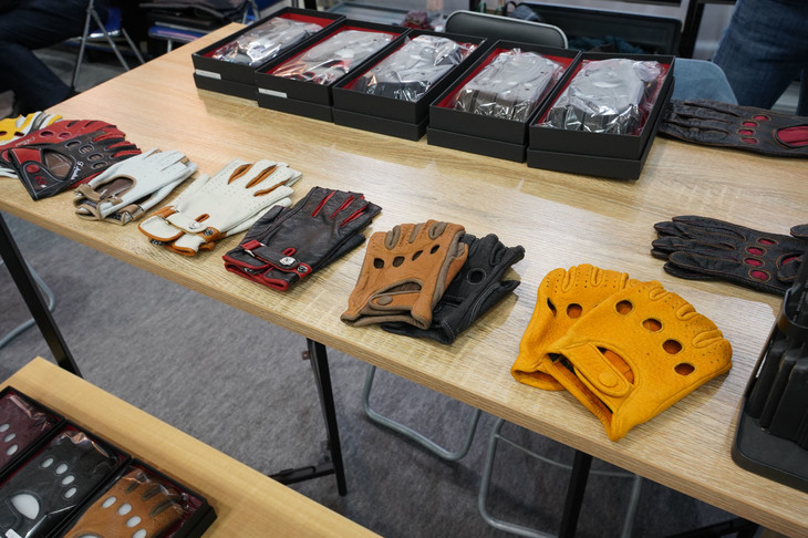 CACAZANのブース。