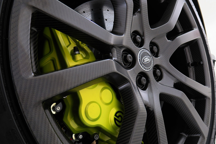 レンジローバー・スポーツSVエディションワン（23インチカーボンファイバーホイール）