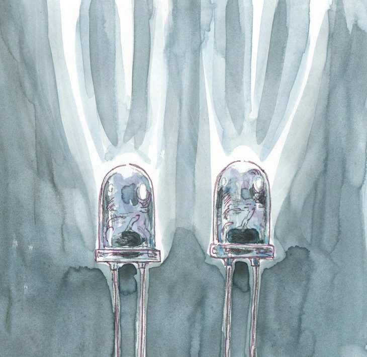 LEDを用いた照明については、日本で青色LEDが発明されたことで白色の発光が可能となり、今日の普及に至った。