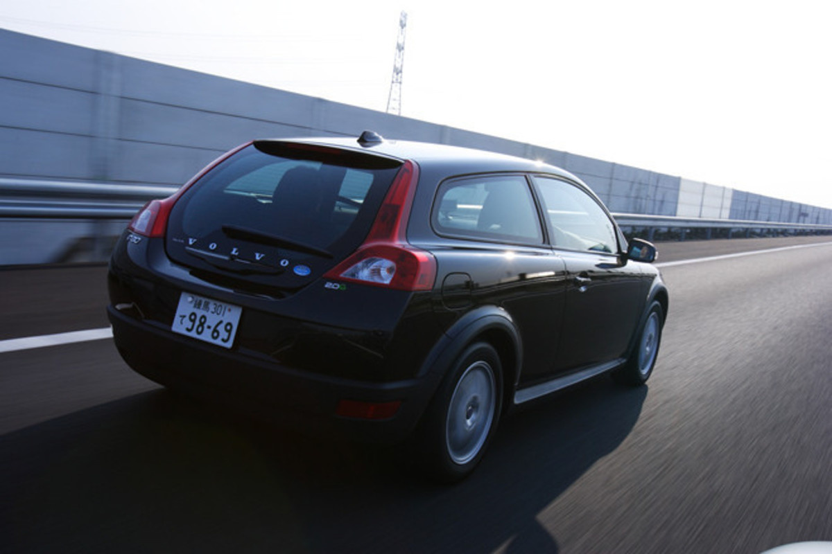 ボルボC30／S40／V50 2.0e パワーシフト（FF/6AT）【試乗記】 走っても