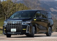 日本市場専売のミニバン専用タイヤとしてデビューした「エナセーブRV505」。今回は、住友ゴム工業の岡山テストコースと周辺の一般道で試走会が行われた。