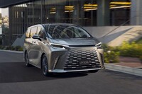 「レクサスLM」が正式にデビュー　4座仕様で価格は2000万円の画像