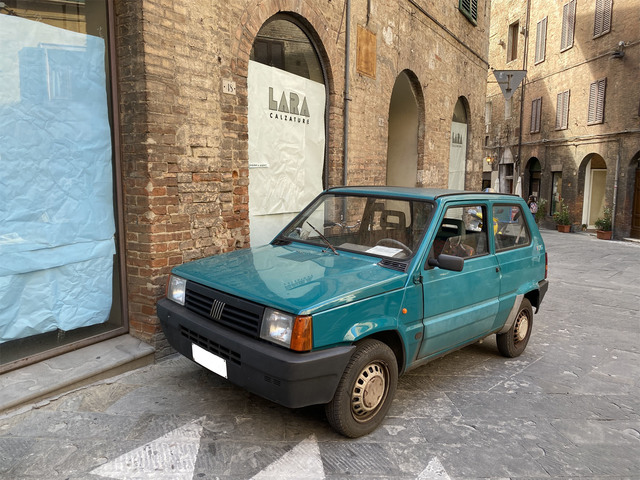 第678回 車齢年超のモデルがワンサカ イタリアで古いクルマが乗り続けられるのはなぜなのか マッキナ あらモーダ Webcg
