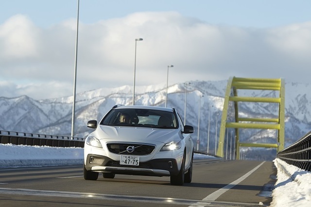 第4回：実走・実感「V40クロスカントリー」 【「ボルボV40」を知る