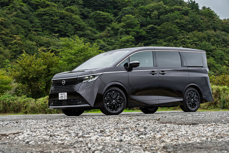 日産エルグランドG e-4ORCE