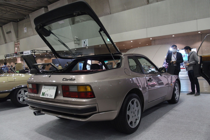 ポルシェ944ターボS（1988年）／Mars