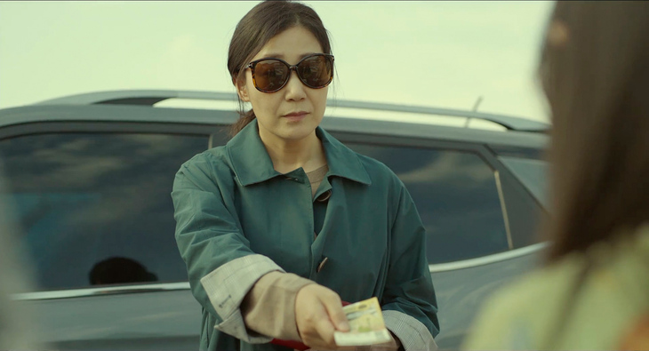 (C) 2022 Seollem film, kt alpha Co., Ltd. All Rights Reserved.