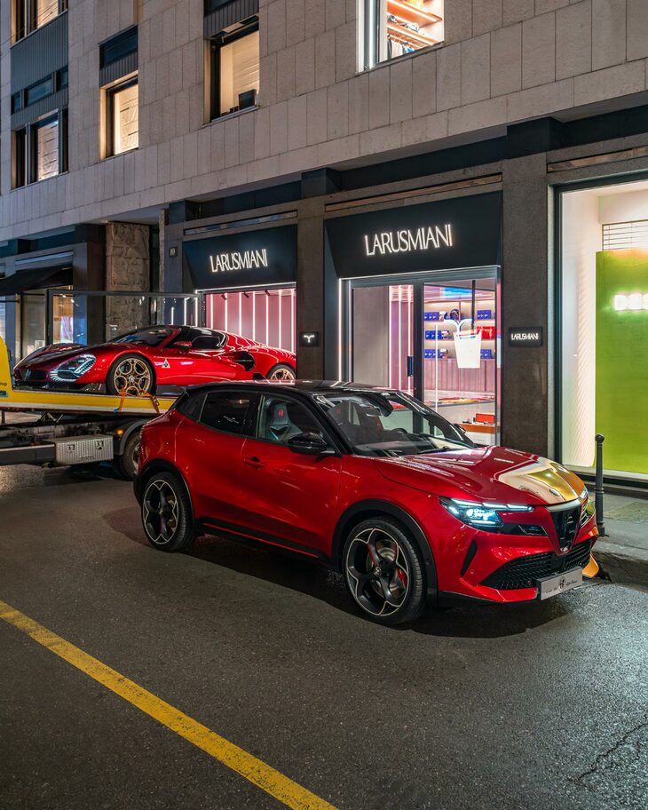 発表からわずか5日後にまさかの車名変更と、ヘンなことでも話題を集めた「アルファ・ロメオ・ジュニア」。しかしその騒動も、同車の注目度アップに拍車をかけたようだ。