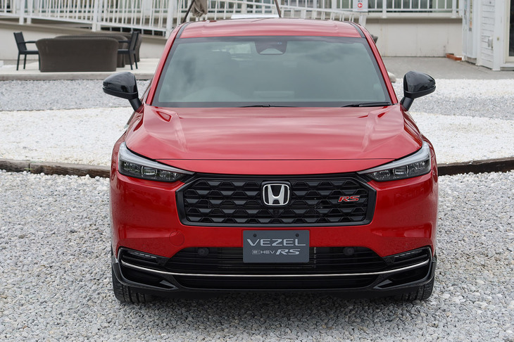 ホンダ・ヴェゼルe：HEV RS
