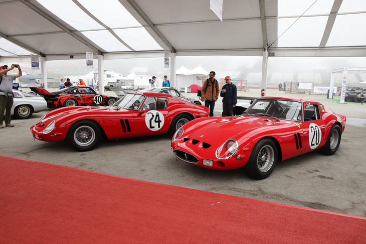 「フェラーリ250GTO」の1962年モデル（写真左）と1963年モデル（写真右）。こうした貴重なモデルが、各カテゴリーのレースで本気のバトルを繰り広げるのだから、ファンにはたまらないはずだ。